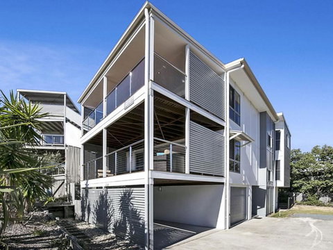 Drift Beach House - Accommodation Sunshine Coast 5
