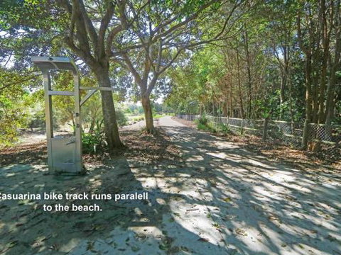 Deluxe Swim Up Drift North 3 - Accommodation Sunshine Coast 3