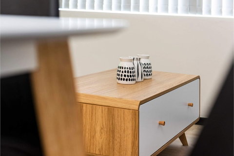 Bright 1BR Apartment Close To Foreshore & Cbd - Accommodation Sunshine Coast 1