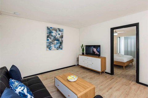 Modern 1 Bedroom Apartment Near The River And The City - Accommodation Sunshine Coast 2