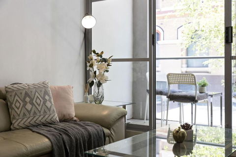 A Cozy & Modern Studio Next To Darling Harbour - Accommodation Sunshine Coast 3