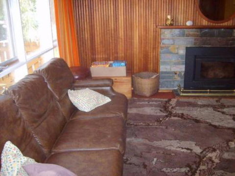 2 Caringal Street Waratah Bay - Accommodation Sunshine Coast 4