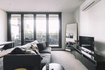 Luxurious Apartment In The Heart Of Melbournes CBD - Accommodation Sunshine Coast 0