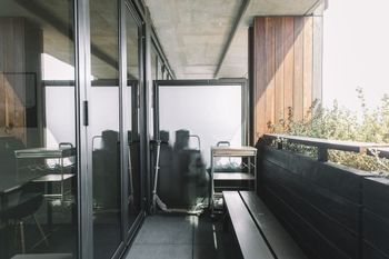 Luxurious Apartment In The Heart Of Melbournes CBD - Accommodation Sunshine Coast 2