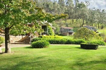 Araluen Lodge & Villas - Accommodation Sunshine Coast 0