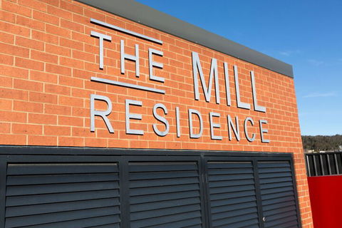 Trendy Self Contained City Apartment - Accommodation Sunshine Coast 2