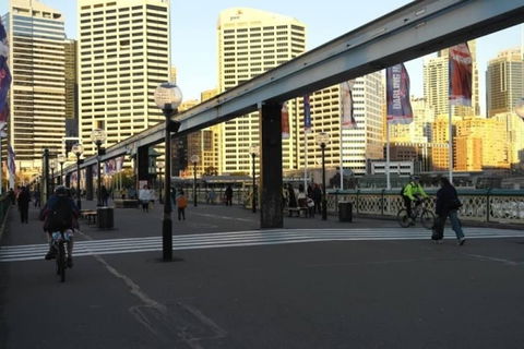 E10 Darling Harbour 2 BDR APT - Accommodation Sunshine Coast 3