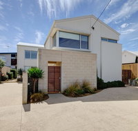 Villa Moyne - Accommodation Sunshine Coast