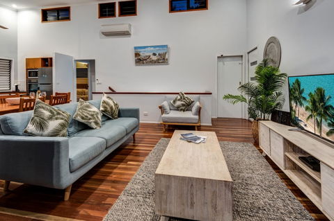 Casuarina 18 Ocean View - Accommodation Sunshine Coast 6