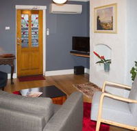 Heritage Listed Georgian Cottage - Accommodation Sunshine Coast
