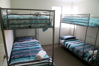 Waters Edge - Accommodation Sunshine Coast 2