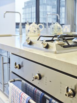 Elegant High Rise Apartment With An Unforgettable View - Accommodation Sunshine Coast 1