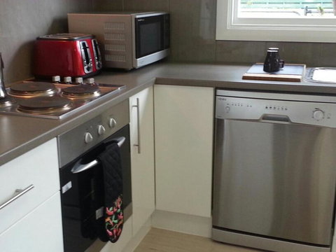 Chenery Retreat - Accommodation Sunshine Coast 3