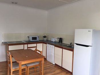 Nutgrove Beach Studio Apartment - Accommodation Sunshine Coast 4