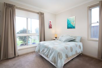 The Executive B & B - Accommodation Sunshine Coast 2