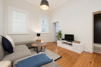Spacious One Bedroom Heart Of Potts Point H333 - Accommodation Sunshine Coast 0