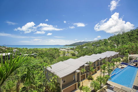Azure Sea Whitsunday Resort - Accommodation Sunshine Coast 5