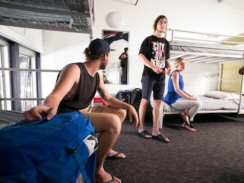 Sydney Railway Square YHA - Hostel - Accommodation Sunshine Coast 6