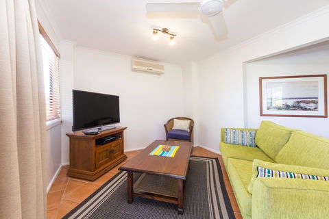 Clubyamba Beach Holiday Accommodation - Adults Only - Accommodation Sunshine Coast 6