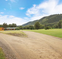 Feathertop Views and Dorm - Accommodation Sunshine Coast