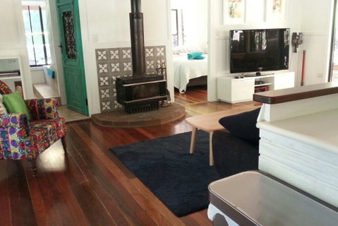 1 Bedroom Home Surrounded By Nature - Accommodation Sunshine Coast 4
