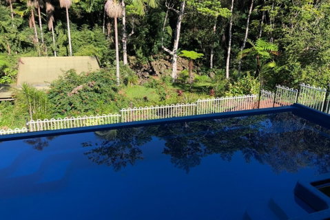 1 Bedroom Home Surrounded By Nature - Accommodation Sunshine Coast 1