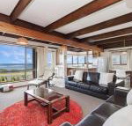 Swimmers Rest - uninterrupted panoramic ocean views - 1 Bedroom - Accommodation Sunshine Coast