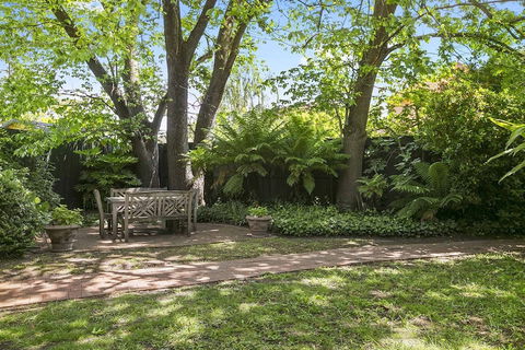 Boutique Stays - Frankie's Place - Accommodation Sunshine Coast 6