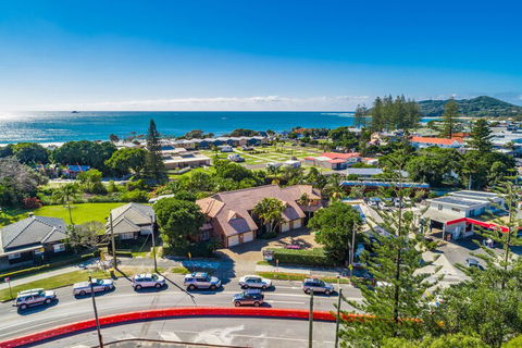 Bayside Court Apartments - Accommodation Sunshine Coast 5