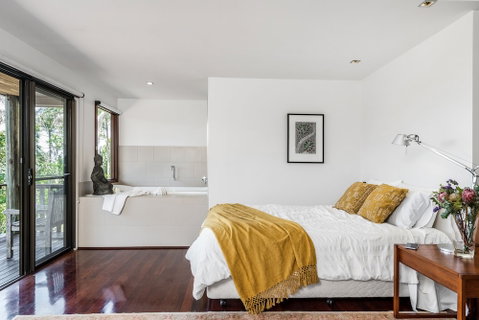 Your Luxury Escape - Cedar View - Accommodation Sunshine Coast 6