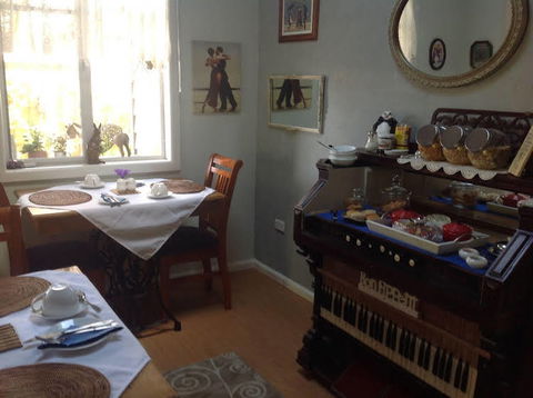 Seas The Day B & B - Accommodation Sunshine Coast 0