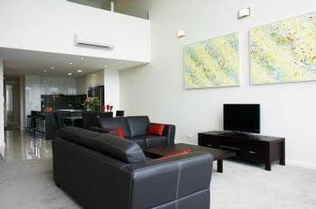 Harbour Views - Accommodation Sunshine Coast 6
