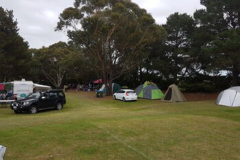 Lakes Caravilla Caravan Park - Accommodation Sunshine Coast 0