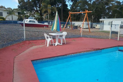 Lakes Caravilla Caravan Park - Accommodation Sunshine Coast 6