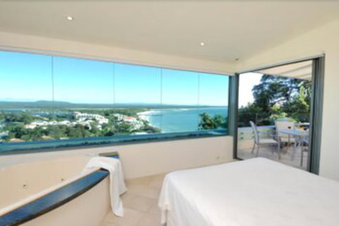 No 1 In Hastings Street - Accommodation Sunshine Coast 6