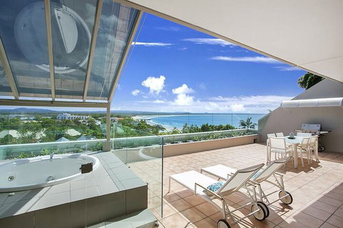 No 1 In Hastings Street - Accommodation Sunshine Coast 1