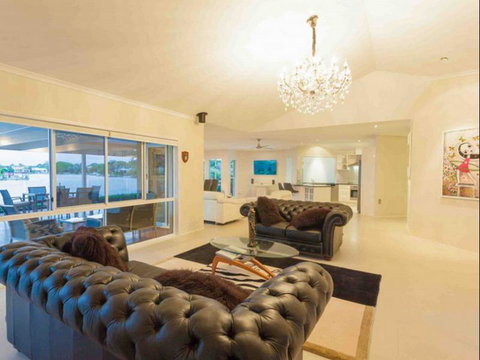 15 Shorehaven Drive Apartments - Accommodation Sunshine Coast 4