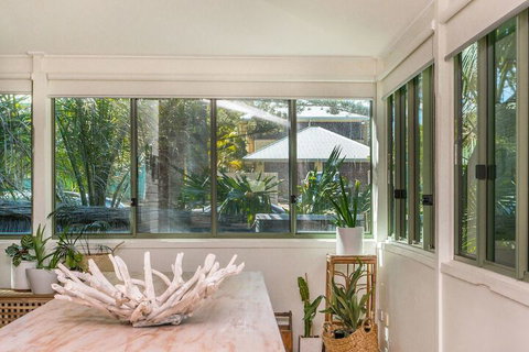 A PERFECT STAY - 3 Little Pigs - Accommodation Sunshine Coast 7