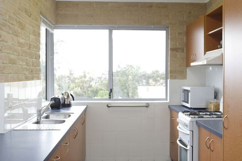 ECU Village Bunbury - Accommodation Sunshine Coast 4