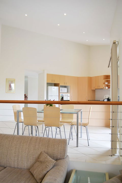 Parker By The Sea - Accommodation Sunshine Coast 4