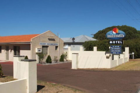 Harbourside Motel - Accommodation Sunshine Coast 0
