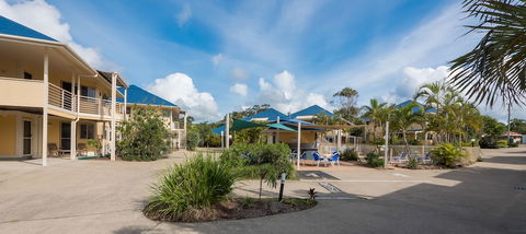 Hastings Cove Waterfront Holiday Apartments - Accommodation Sunshine Coast 5