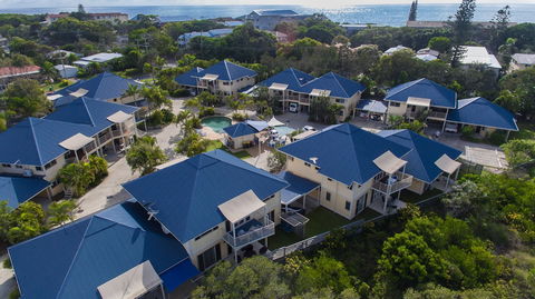 Hastings Cove Waterfront Holiday Apartments - Accommodation Sunshine Coast 1