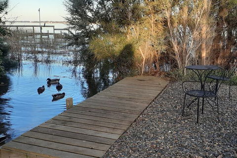 Boat Haven Studios - Accommodation Sunshine Coast 1