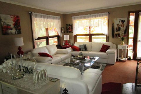 Southern Vales Bed & Breakfast - Accommodation Sunshine Coast 3