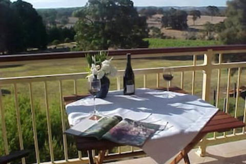 Mt Bold Estate - Accommodation Sunshine Coast 0
