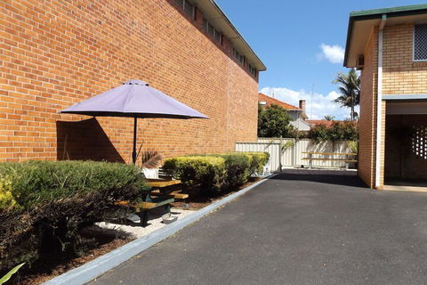 Civic Motel - Accommodation Sunshine Coast 4