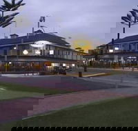 Grand Tasman Hotel - Accommodation Sunshine Coast