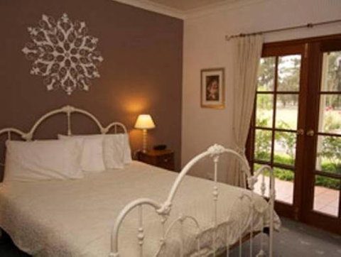 Rosedale Bed & Breakfast - Accommodation Sunshine Coast 4
