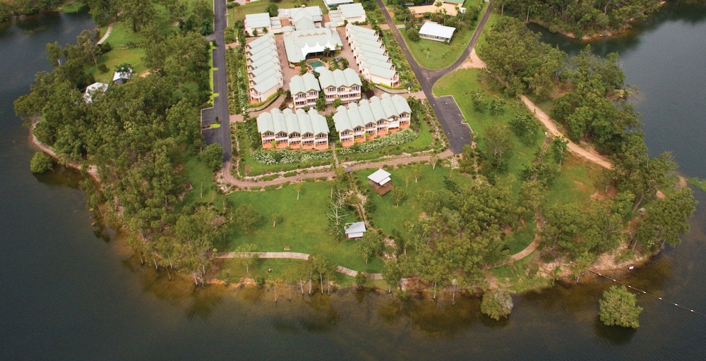 Cairns Mc ACT Accommodation Sunshine Coast